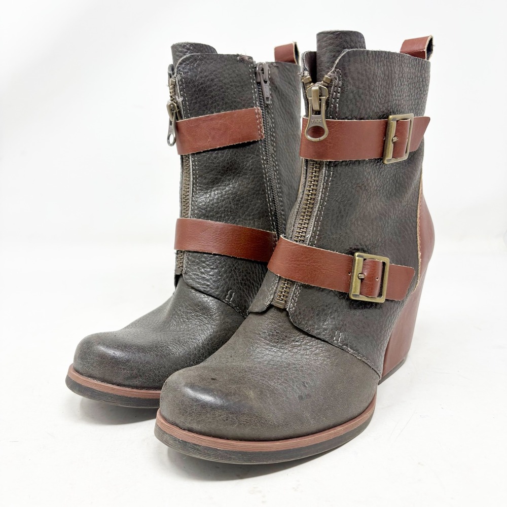 Korks Kork-Ease Gray Leather Wedge Ankle Boots Buckle Zip Moto Womens 6M